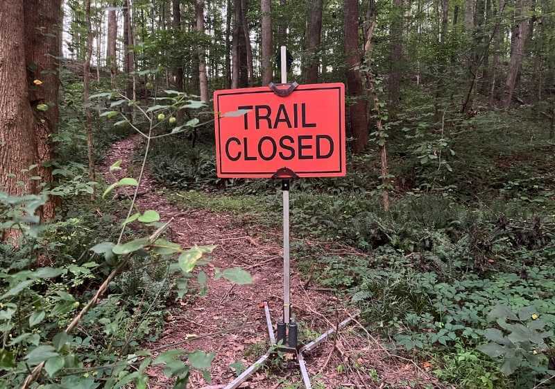 trail-closed-photo