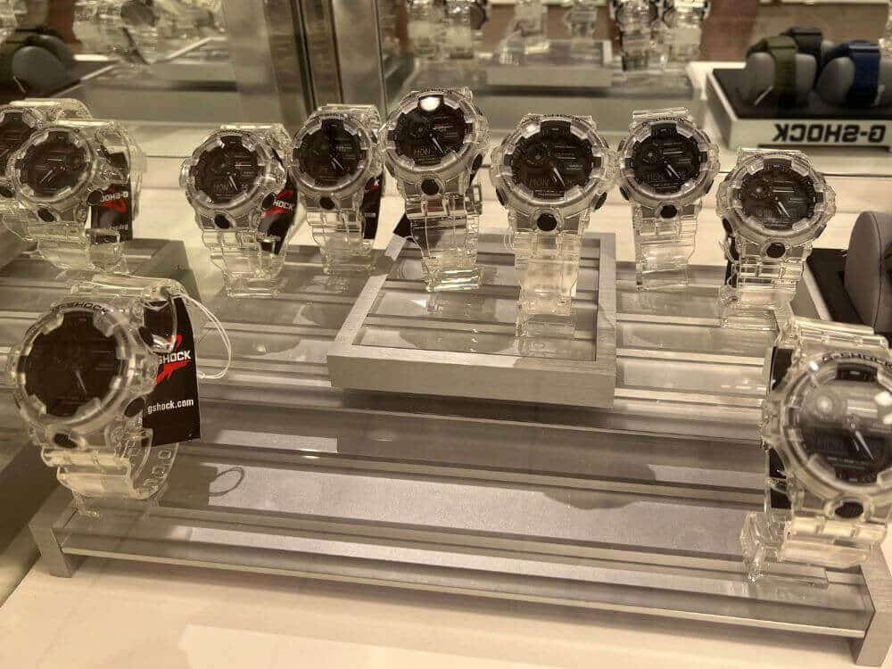 flipping-expensive-watches-online